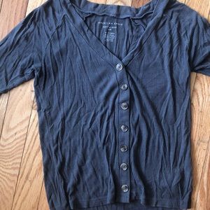 American Eagle top
